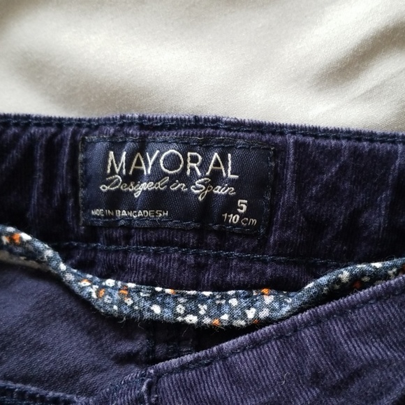 Boy pants bundle - Picture 5 of 5